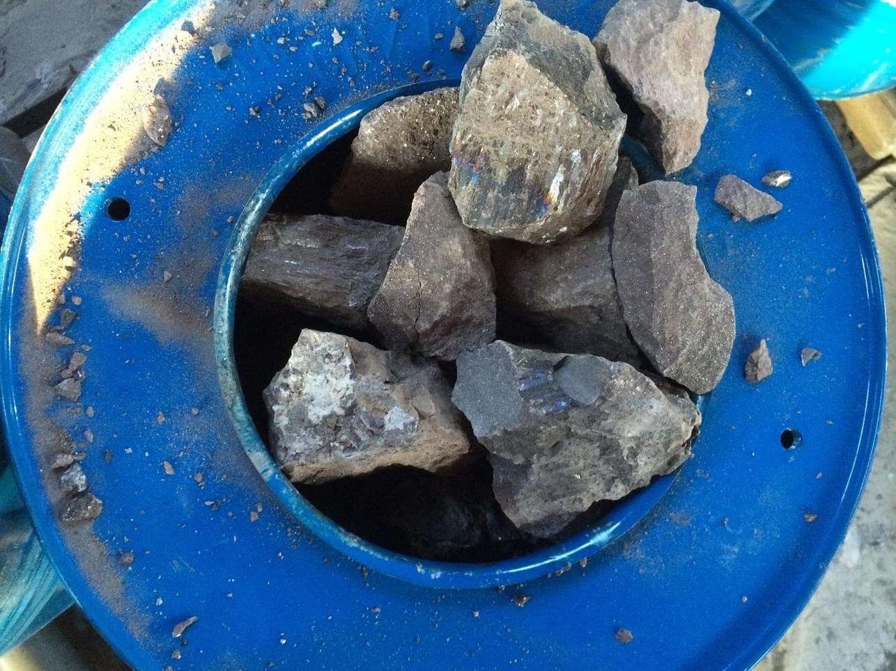 Calcium Carbide Blue Drum Lumps